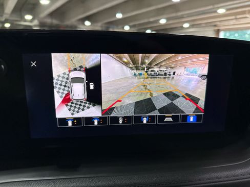Used 2024 Buick Encore GX Avenir w/ Avenir Technology Package FWD image 20