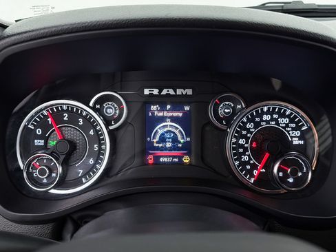 Used 2023 RAM 1500 Big Horn AWD/4WD image 10