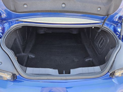 Used 2021 Chevrolet Camaro SS image 17