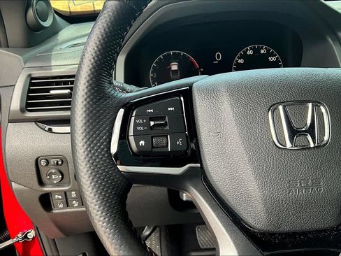 Used 2025 Honda Ridgeline Black Edition image 20