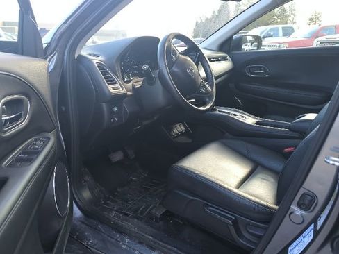 Used 2018 Honda HR-V EX-L image 6