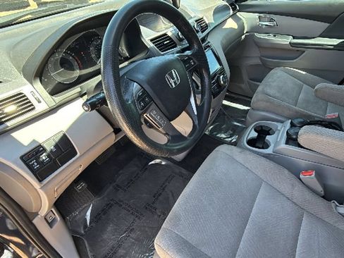 Used 2016 Honda Odyssey SE image 10