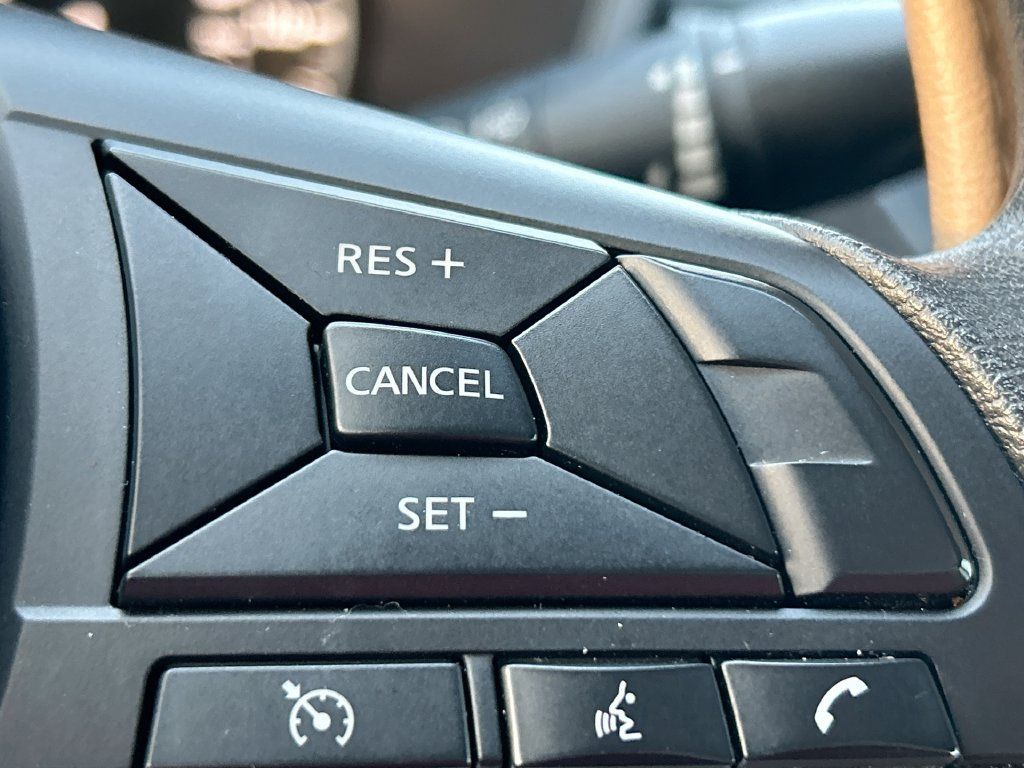 Used 2024 Nissan Altima 2.5 SV FWD image 18