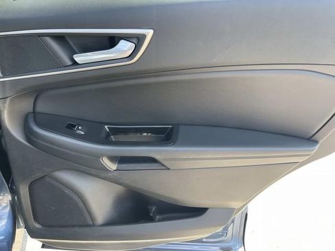 Used 2018 Ford Edge SEL w/ Equipment Group 201A AWD/4WD image 23