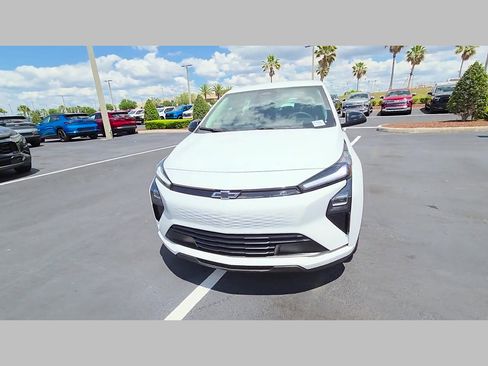 New 2027 Chevrolet Bolt LT w/ Comfort Package FWD image 23