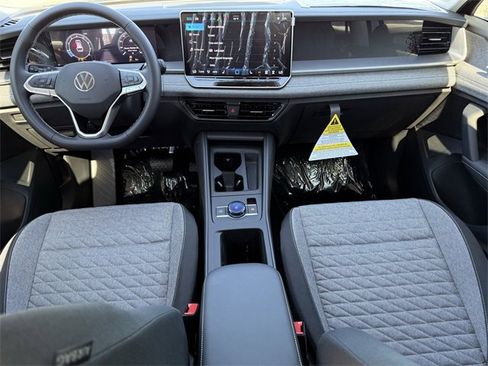 New 2025 Volkswagen Tiguan S image 7
