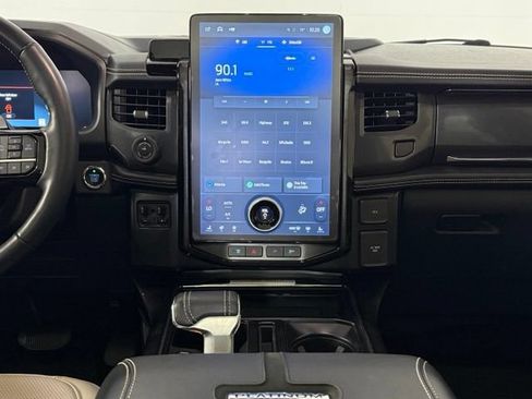 Used 2023 Ford F150 Lightning Platinum AWD/4WD image 26