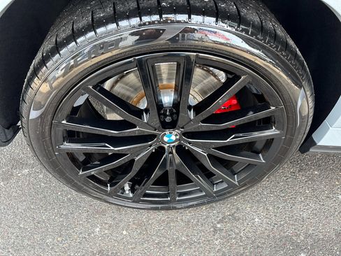 Used 2025 BMW X6 M60i image 28
