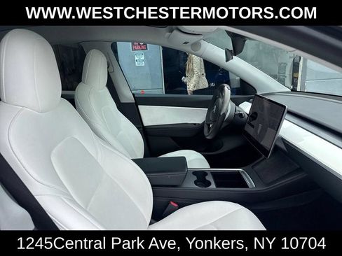 Used 2021 Tesla Model Y Long Range AWD/4WD image 14