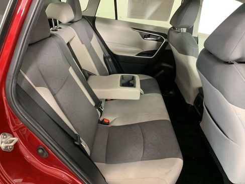Used 2023 Toyota RAV4 XLE w/ Convenience Package FWD image 35