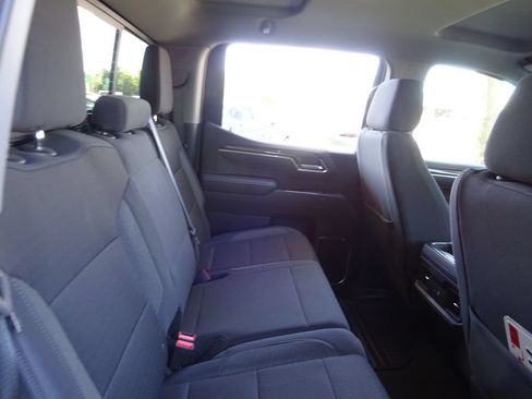 Certified 2026 Chevrolet Silverado 1500 RST w/ Safety Package AWD/4WD image 23