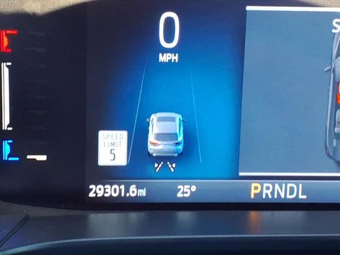 Used 2023 Ford Escape ST-Line w/ Tech Pack #1 image 27