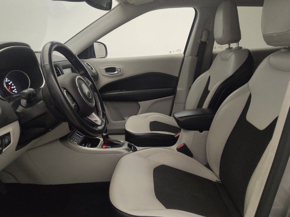 Used 2021 Jeep Compass Latitude w/ Convenience Group FWD image 17