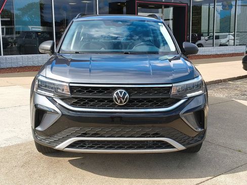 Used 2024 Volkswagen Taos S FWD image 2