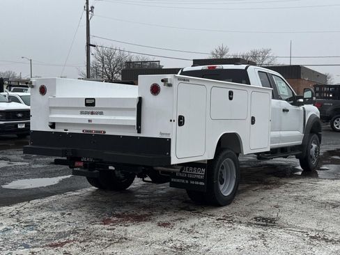 New 2026 Ford F450 XL w/ XL Chrome Package image 3
