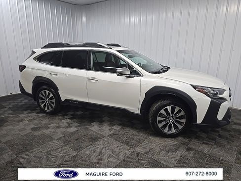 Used 2024 Subaru Outback Touring image 1