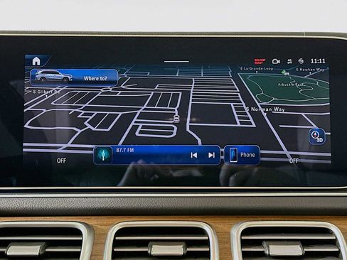 Used 2024 Mercedes-Benz GLS 580 4MATIC image 18