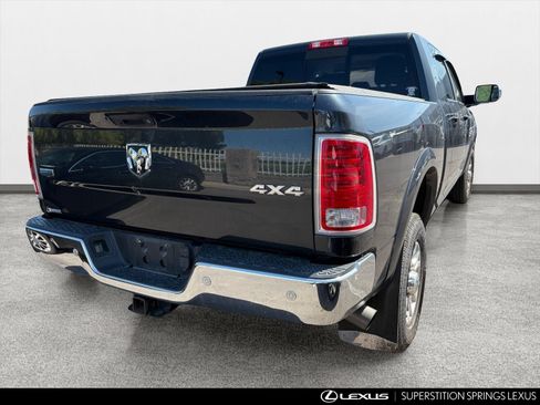Used 2018 RAM 2500 Laramie w/ Cold Weather Group AWD/4WD image 3