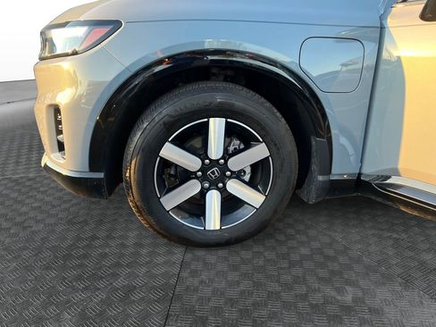 Used 2024 Honda Prologue Touring image 14