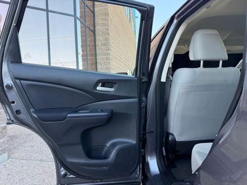 Used 2016 Honda CR-V LX image 34