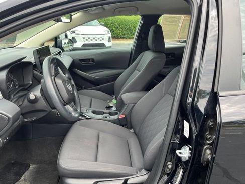 Used 2024 Toyota Corolla LE FWD image 15