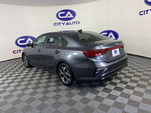 Used 2020 Kia Forte LXS FWD image 5