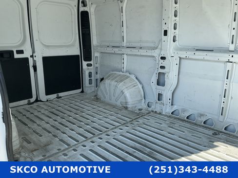 Used 2025 RAM ProMaster 2500 w/ Convenience Group FWD image 14