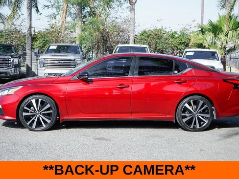 Used 2022 Nissan Altima 2.0 SR FWD image 5