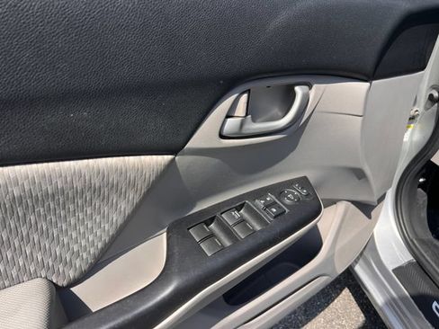 Used 2014 Honda Civic LX image 10