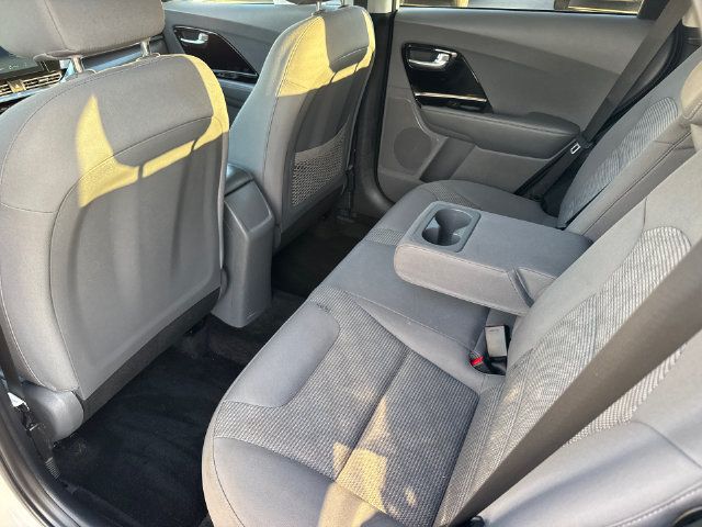 Used 2022 Kia Niro LXS w/ Digital Cluster Package FWD image 18