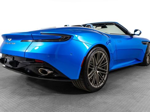Used 2024 Aston Martin DB12 Convertible RWD image 52