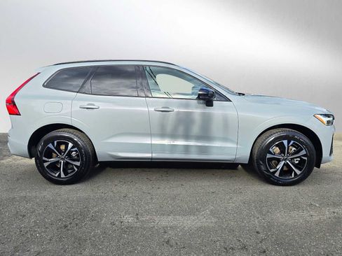 New 2026 Volvo XC60 B5 Core image 2