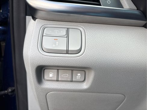 Used 2018 Kia Optima EX w/ Premium Package image 27