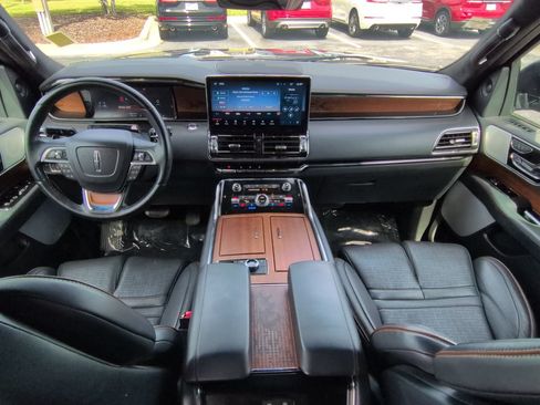 Used 2023 Lincoln Navigator L Black Label AWD/4WD image 16