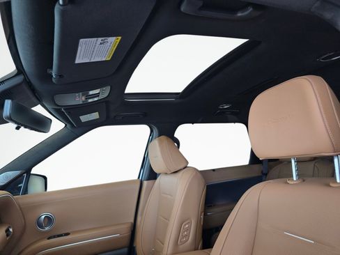 New 2026 Hyundai Palisade Calligraphy AWD/4WD image 17