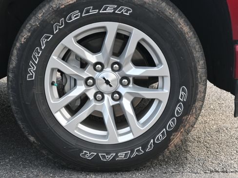 Used 2021 Chevrolet Silverado 1500 RST w/ Z71 Off-Road Package image 13