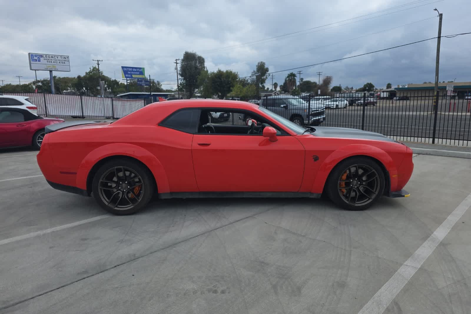 Used 2022 Dodge Challenger SRT Hellcat RWD image 8