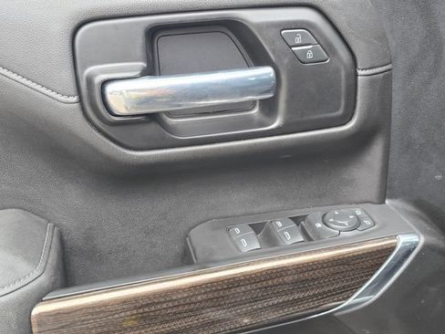Used 2021 Chevrolet Silverado 1500 LT Trail Boss w/ Convenience Package II AWD/4WD image 42