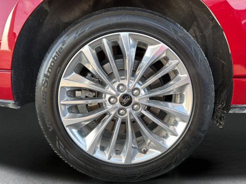 Used 2023 Ford Edge Titanium w/ Equipment Group 301A AWD/4WD image 27
