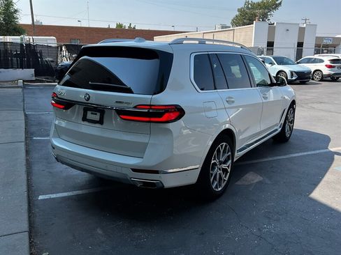 Used 2026 BMW X7 xDrive40i AWD/4WD image 7