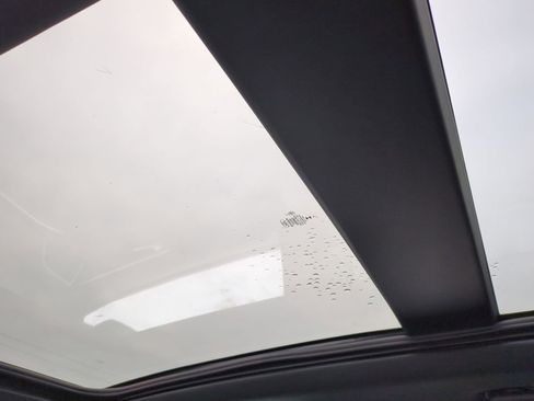 Used 2024 Ford Edge ST-Line image 23