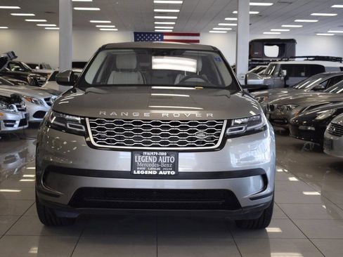 Used 2018 Land Rover Range Rover Velar S image 2