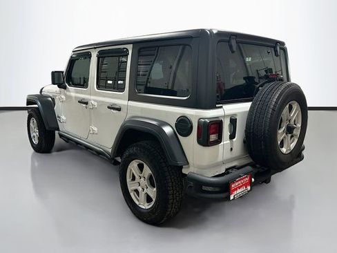 Used 2019 Jeep Wrangler Unlimited Sport S image 8