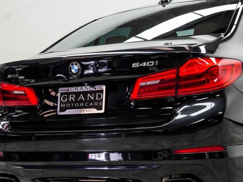 Used 2017 BMW 540i xDrive w/ Premium Package image 13