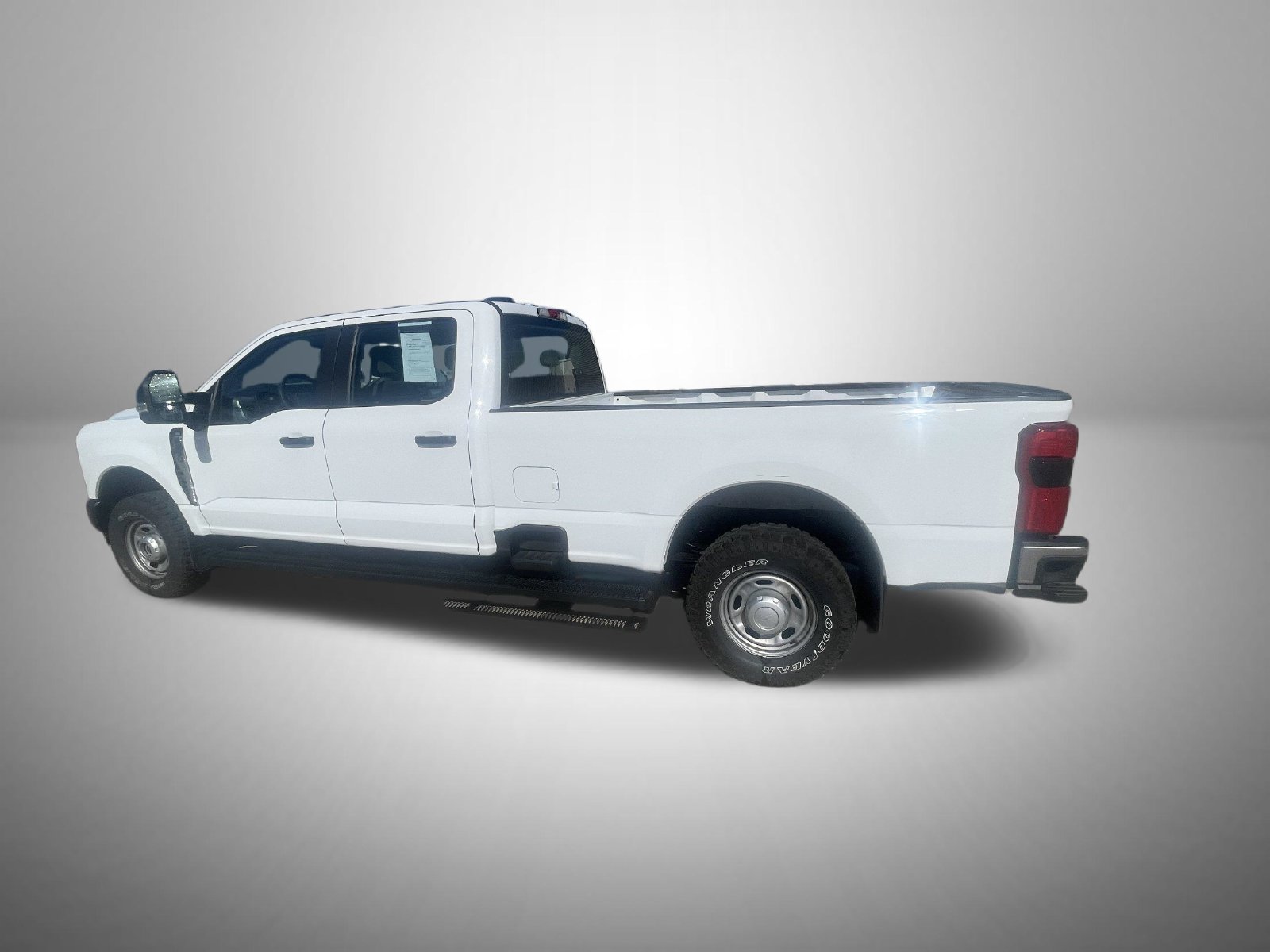 Used 2024 Ford F250 XL w/ 360-Degree Camera Package AWD/4WD image 6