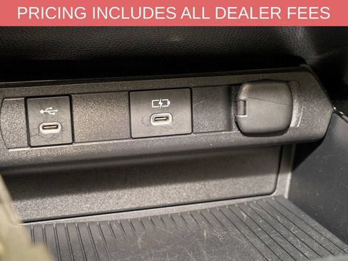 Used 2024 Toyota Prius XLE AWD/4WD image 14