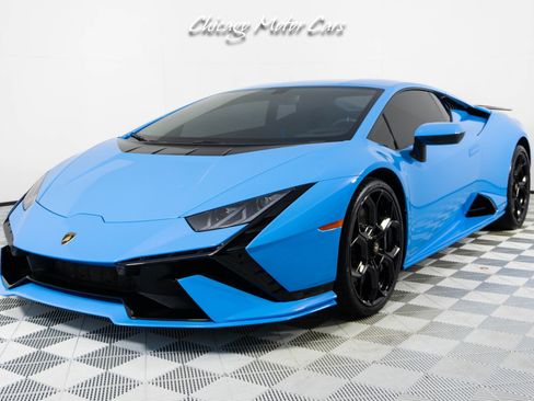 Used 2023 Lamborghini Huracan Tecnica image 5