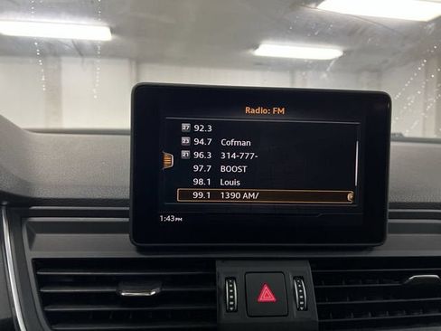 Used 2019 Audi Q5 2.0T Premium w/ Convenience Package AWD/4WD image 13
