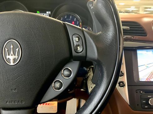 Used 2013 Maserati GranTurismo Sport image 24