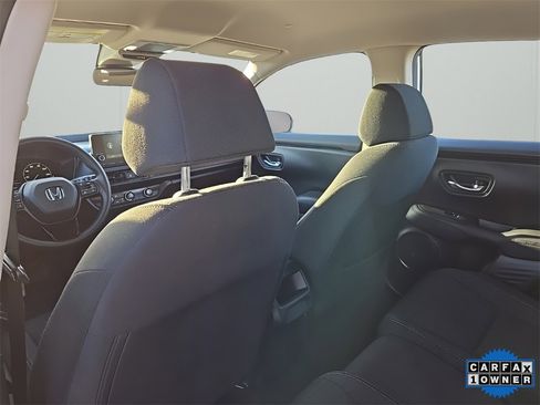 Used 2024 Honda HR-V LX image 14